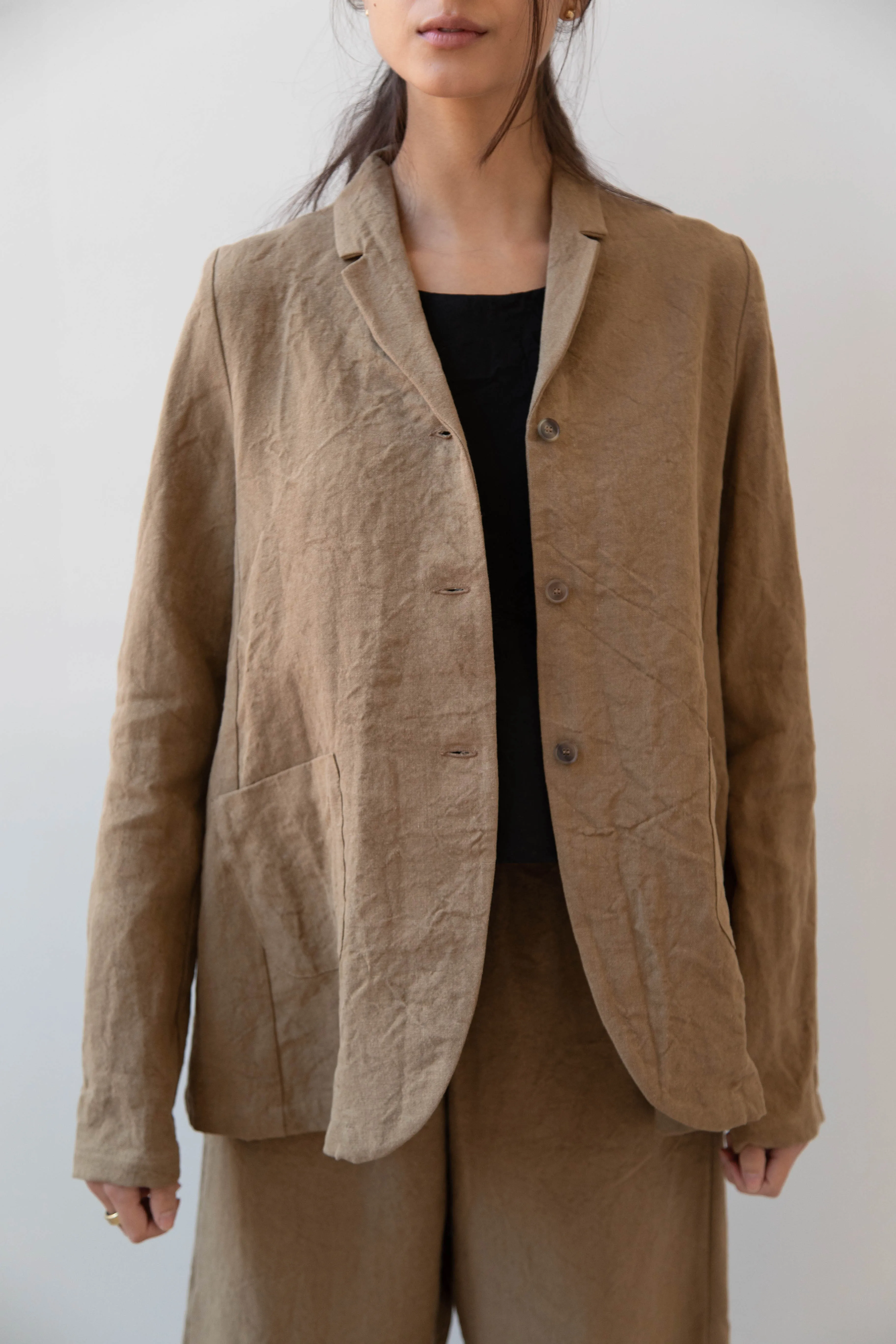Apuntob | Long Line Blazer in Hazelnut Linen