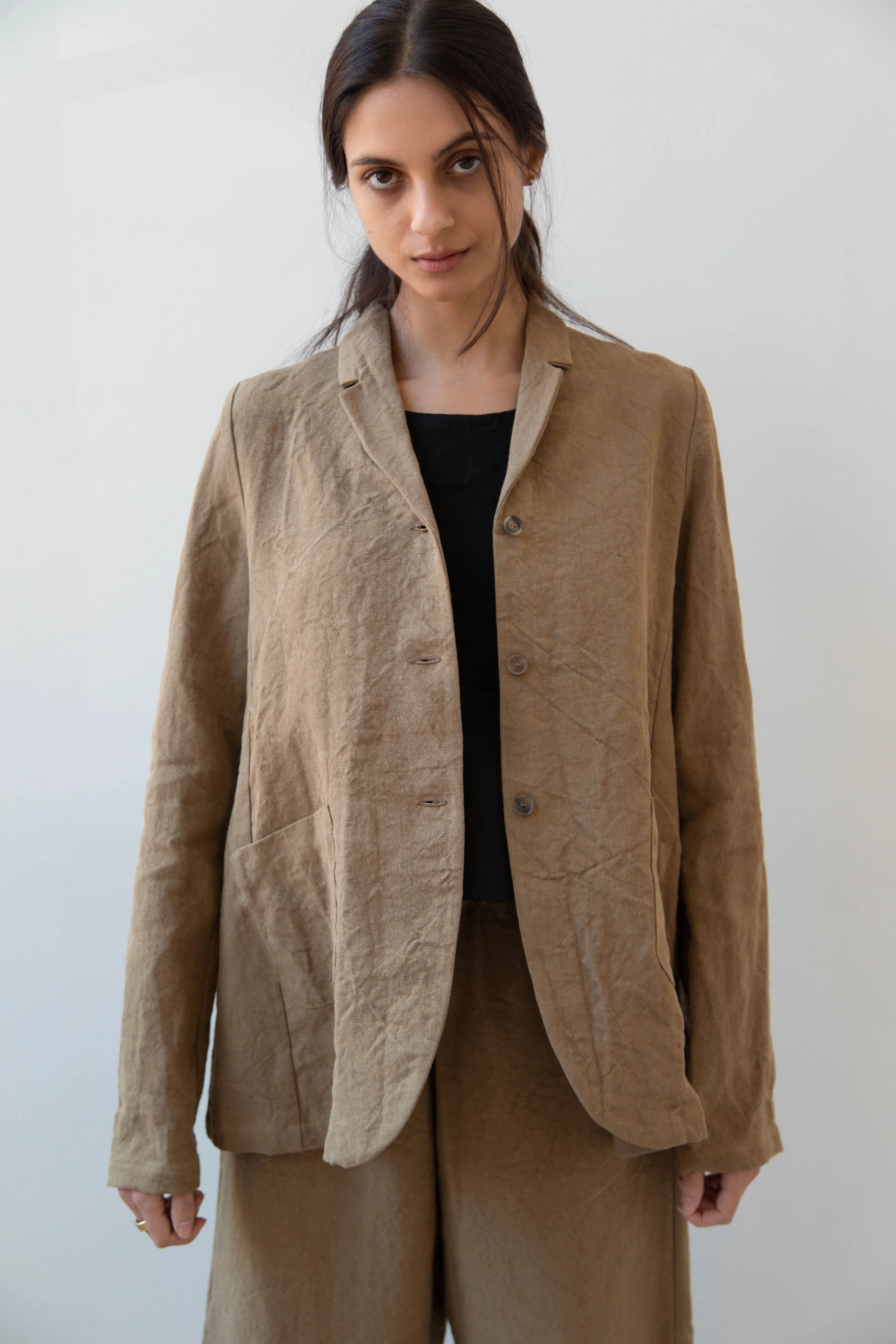 Apuntob | Long Line Blazer in Hazelnut Linen