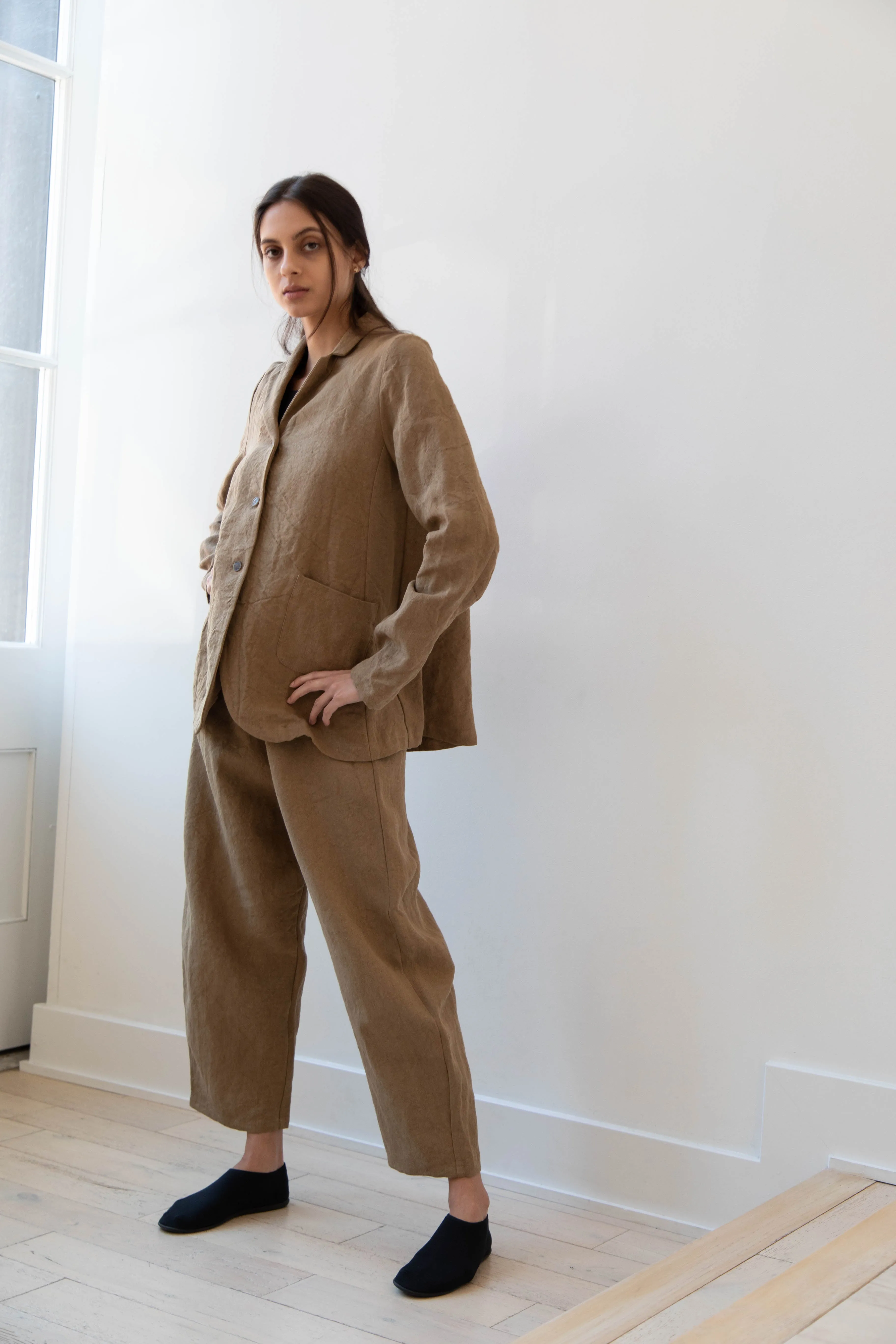 Apuntob | Long Line Blazer in Hazelnut Linen