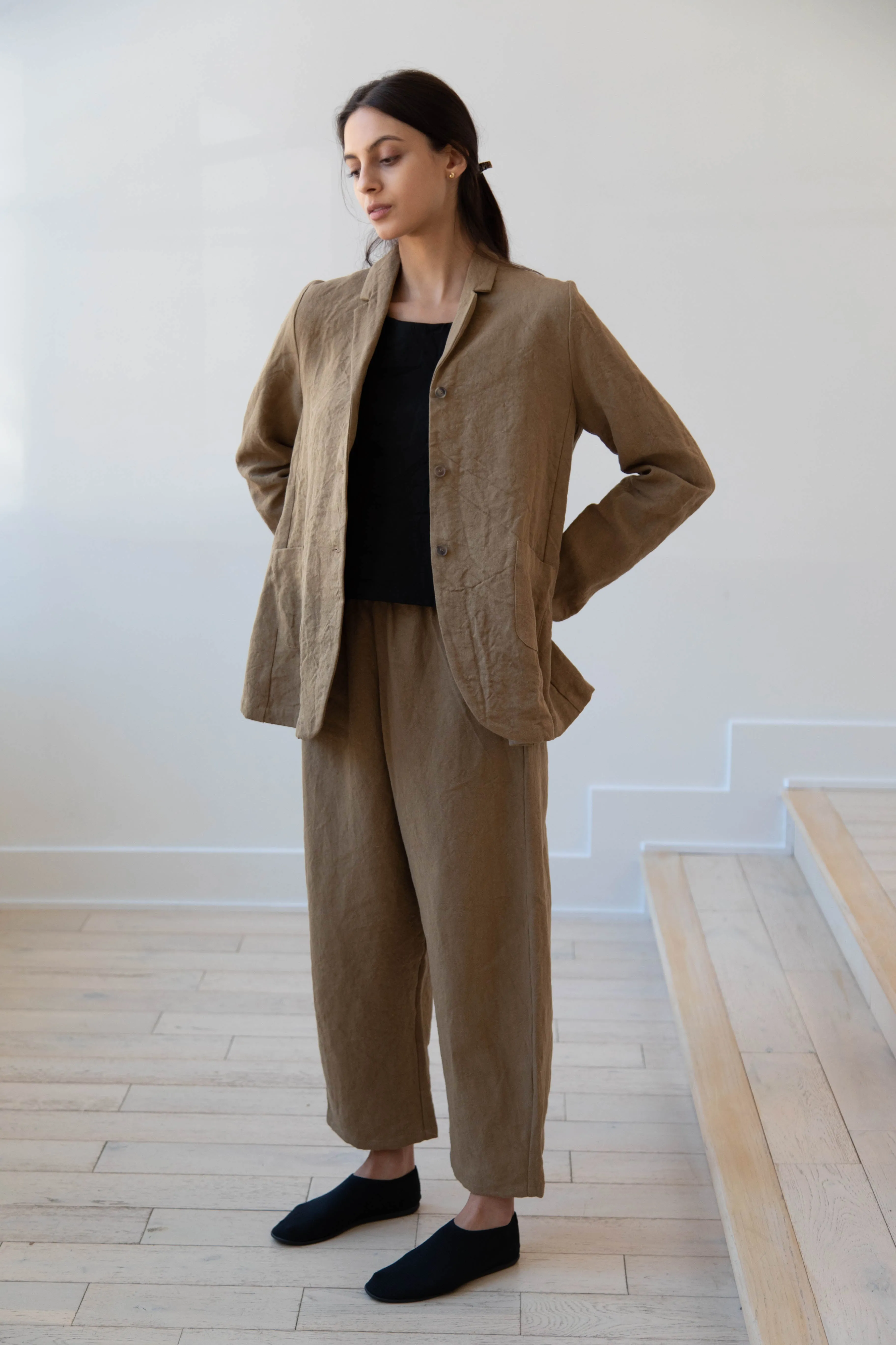 Apuntob | Long Line Blazer in Hazelnut Linen