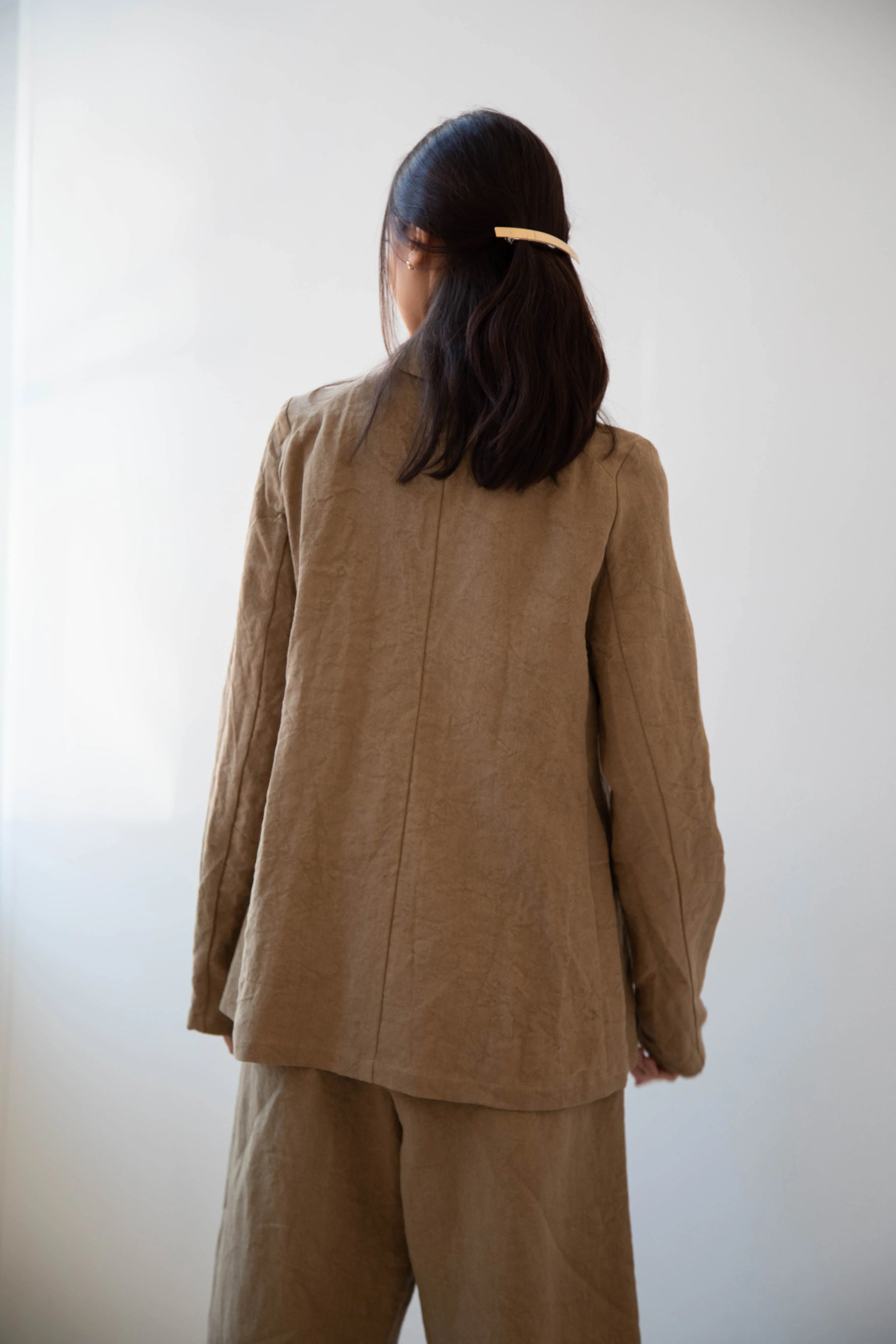 Apuntob | Long Line Blazer in Hazelnut Linen