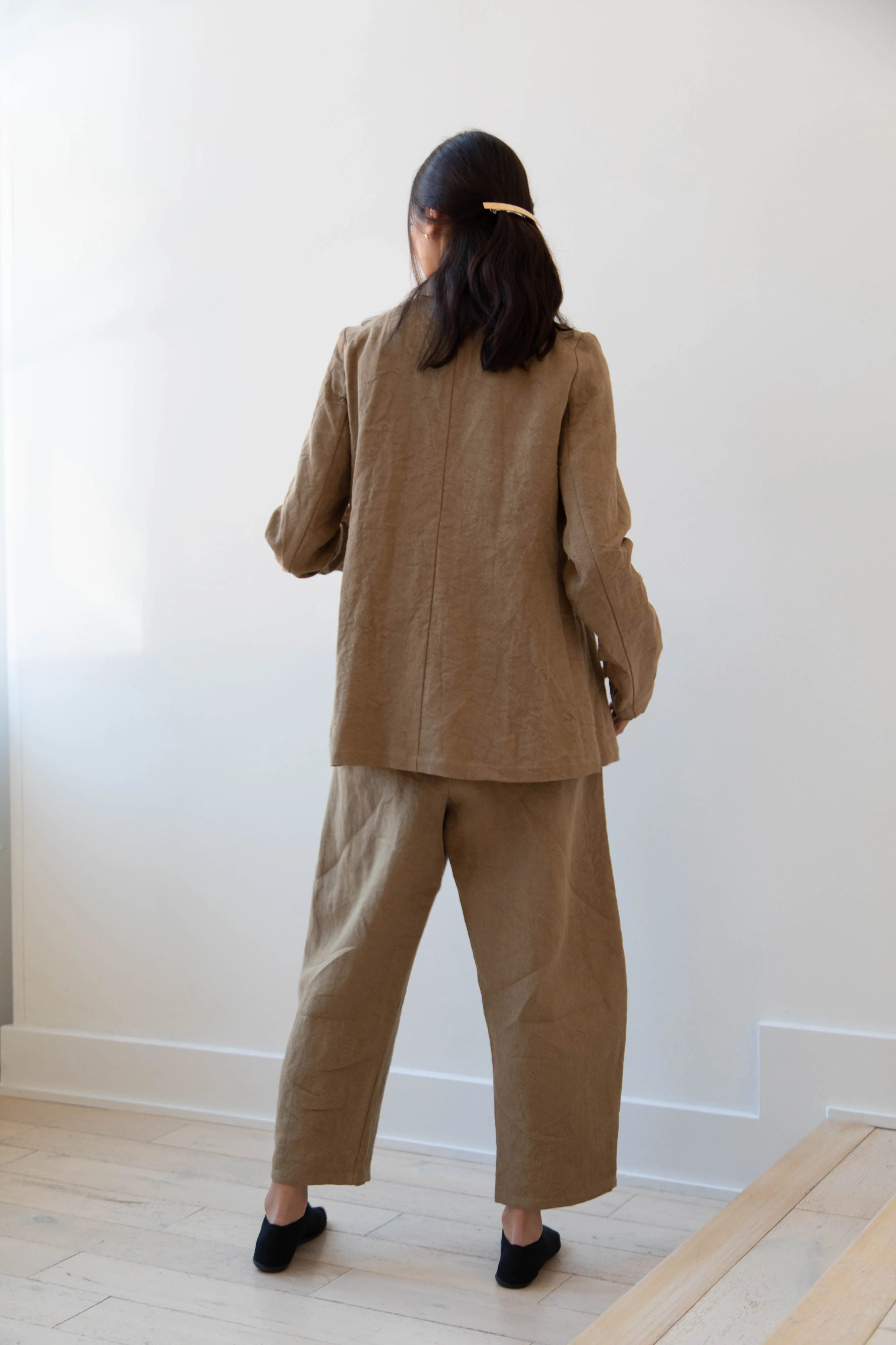 Apuntob | Long Line Blazer in Hazelnut Linen