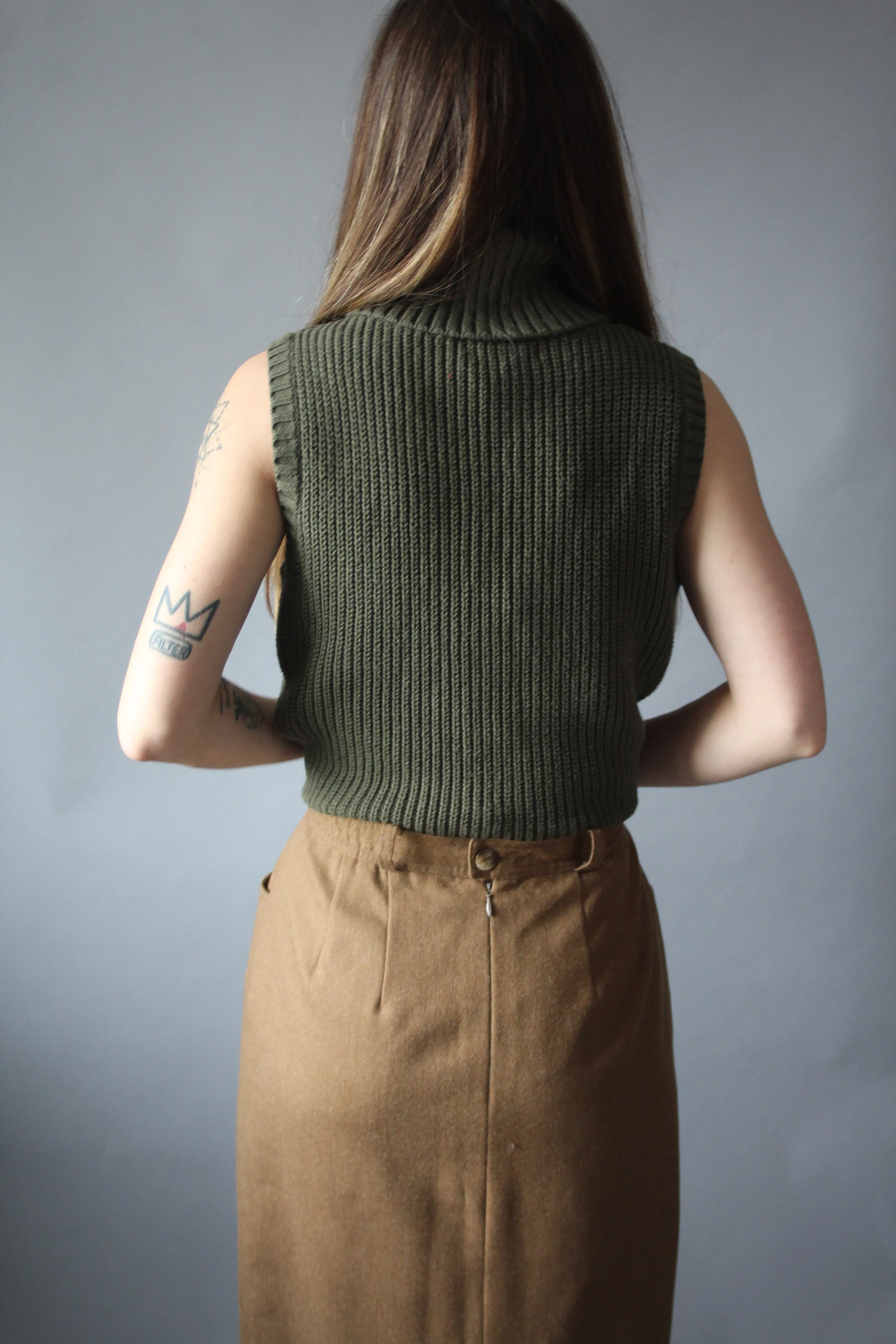 Banana Republic Olive Turtleneck - XS